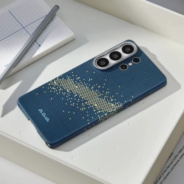 Чехол для телефона Pitaka Edge Case Aaron Button Moment Milky way galaxy (KS2605U) для Samsung S948 Galaxy S26 Ultra